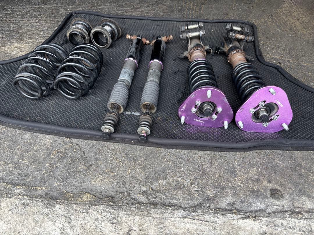 サスペンションキット ZVW30 ARROWZ