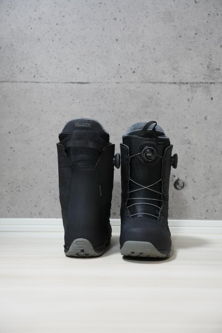 ボアシステム ブラック スノーボードブーツ