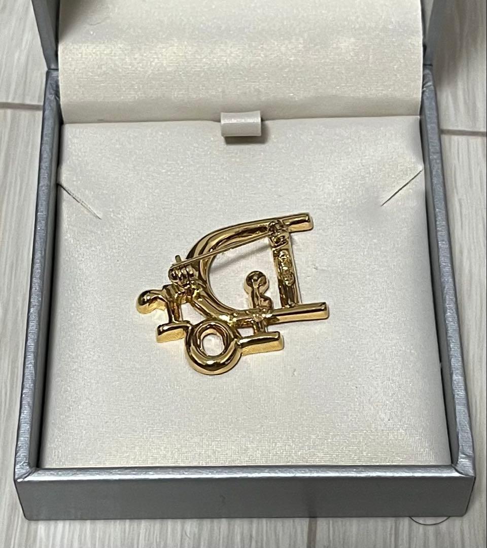 Christian Dior クリスチャンディオール ブローチ ゴールド