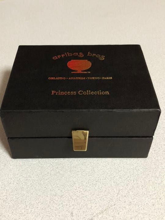 【日本未発売】リトルマーメイド　小物入れ　宝石箱　ジュエリーボックス