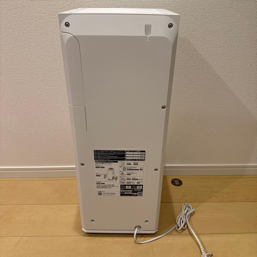 2025年製　ダイキン　空気清浄機　ホワイト　MCK505A-W キャスター付