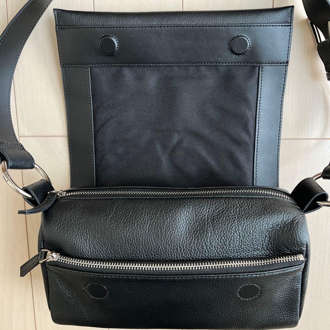 ☆ビアズリー　ミニレザーボディバッグ☆