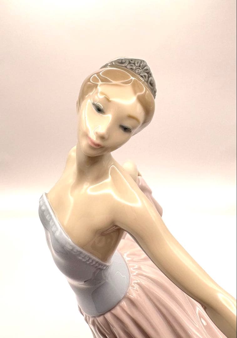 ★美品　欠けなし★リヤドロ　LLADRO 　踊る少女　バレリーナ