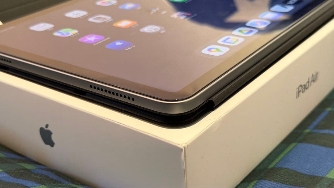 【新品級】iPad Air 11インチ M3 512GB スペースグレイ ケア+