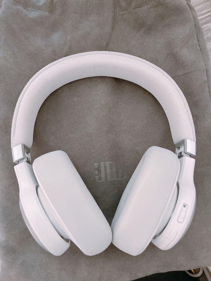 JBL Live 770NC ワイヤレスヘッドホン ホワイト