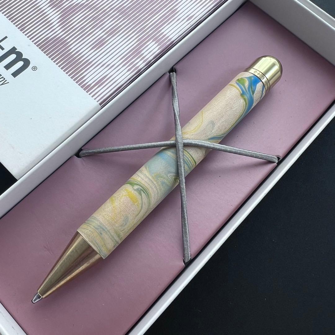 イープラスエム e+m シャープペンシル 0.7 Marble ゴールド c