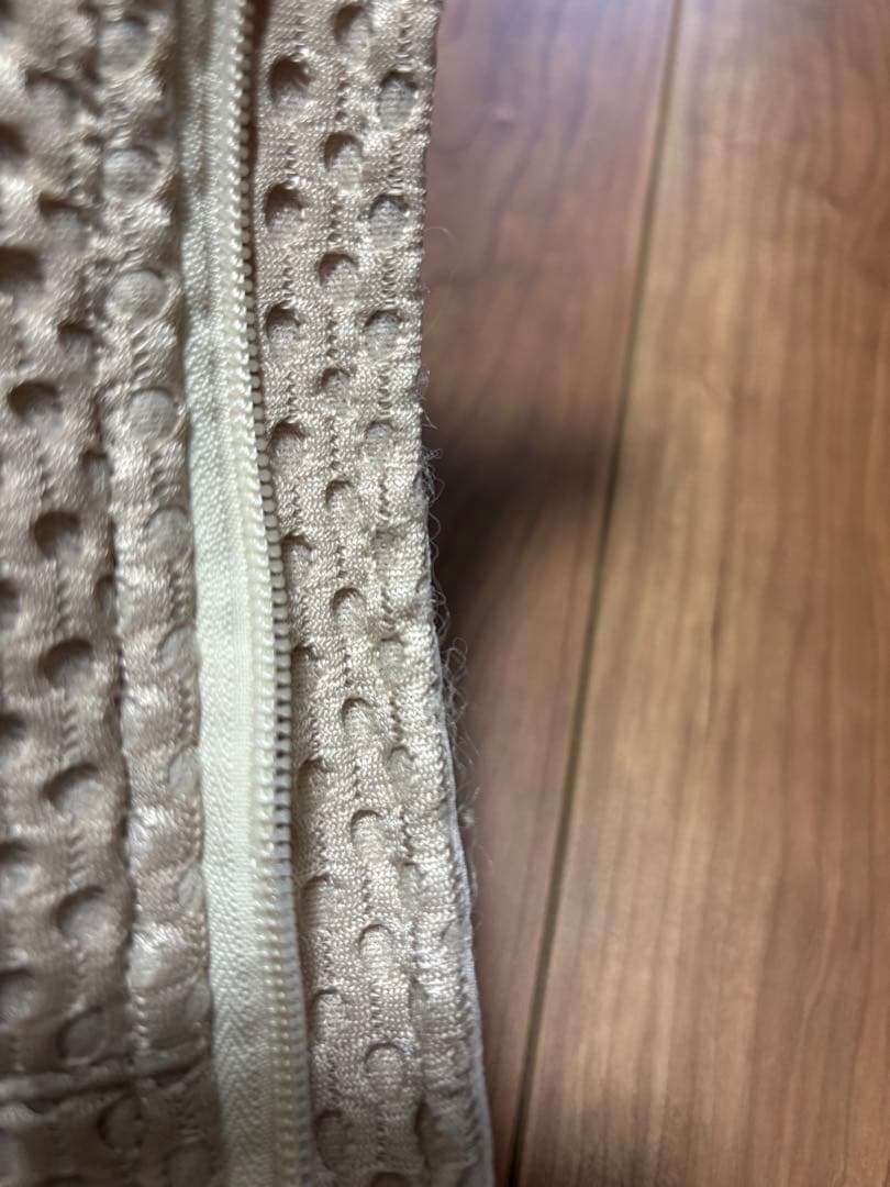 bebeswan / べべスワン 抱っこ紐 サンドベージュ