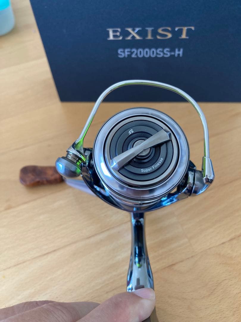 ダイワ スピニングリール イグジスト SF2000SS-H