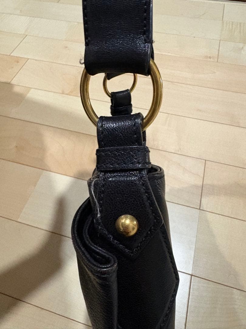 イブサンローラン YSL リボンショルダーバッグ