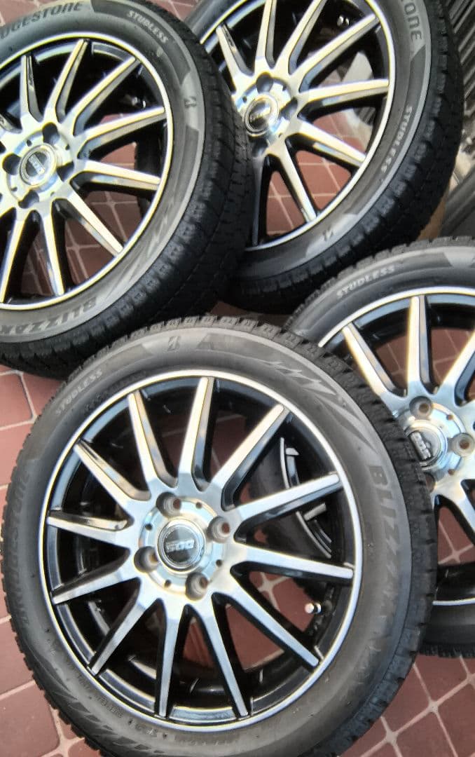 スタッドレス＆アルミホイール15インチ４本セット　送料込み