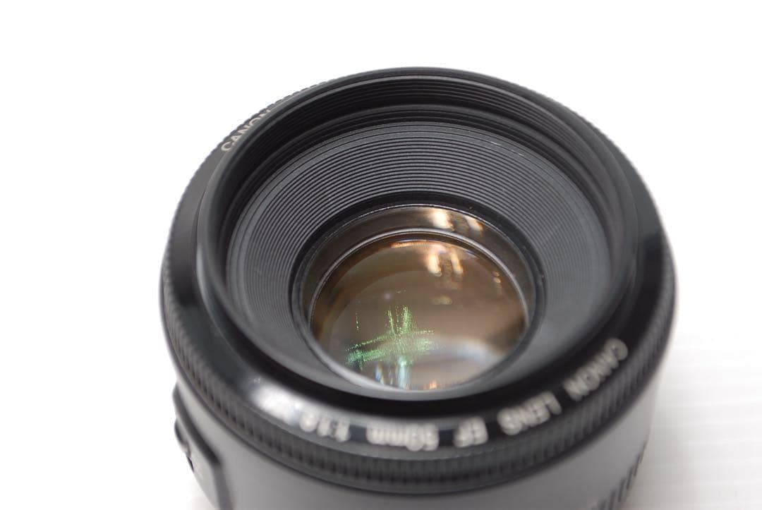 ❤️手ぶれ補正付き❤️Canon kiss X10 トリプルレンズセット 美品