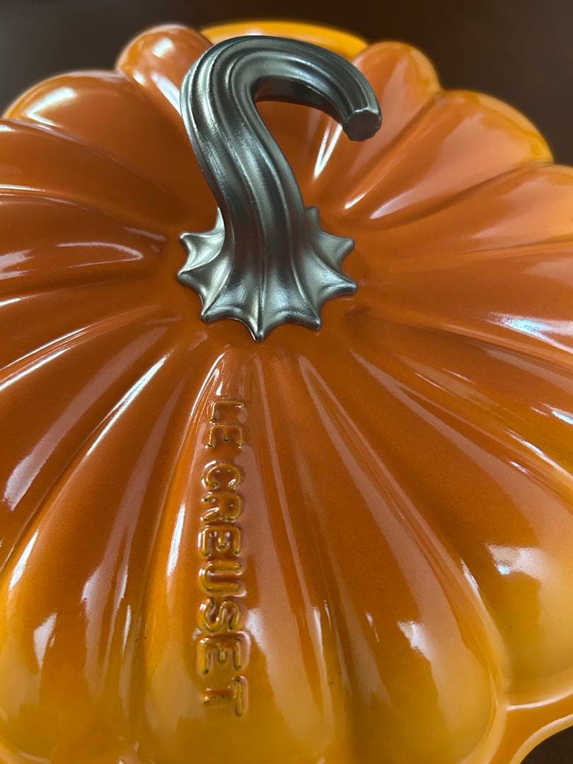 て*う様 【新品未使用】ルクルーゼ・パンプキン鍋・24㌢Le Creusetゴー