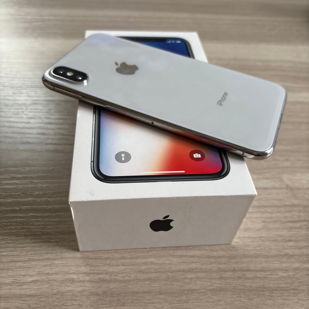 Apple iPhone X シルバー　 箱付き