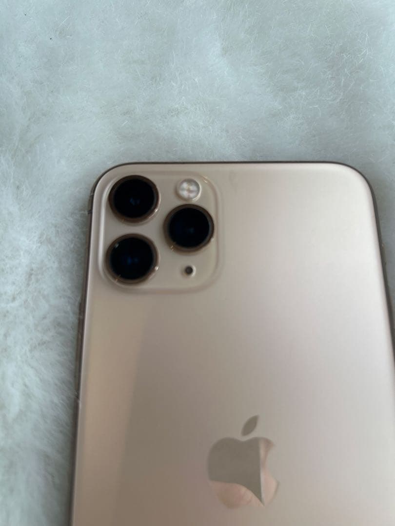 【SIMフリー】Apple iPhone 11 Pro ゴールド　64G