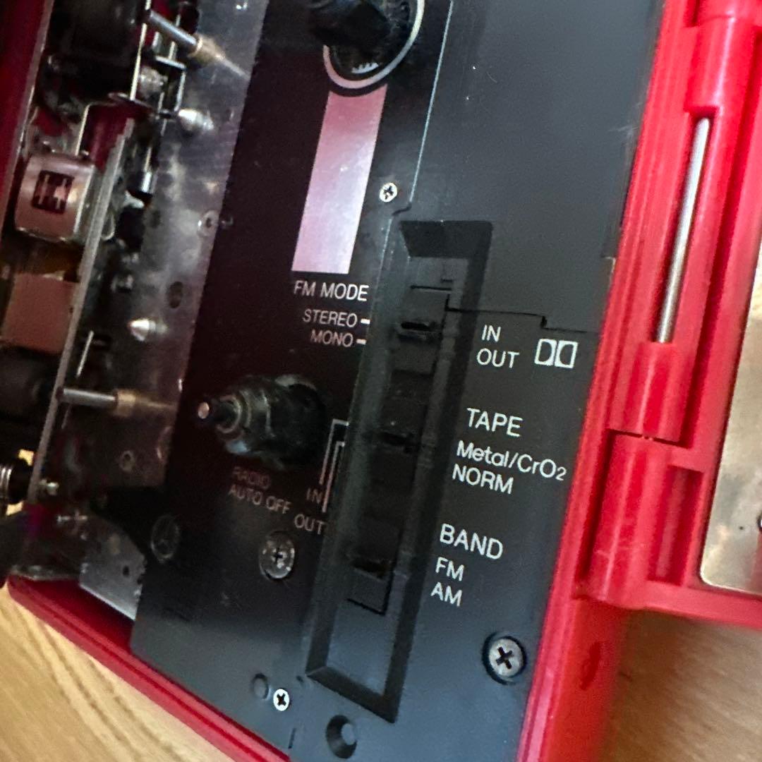 希少 美品 TOSHIBA Walky RT-KS1 カセットプレーヤー