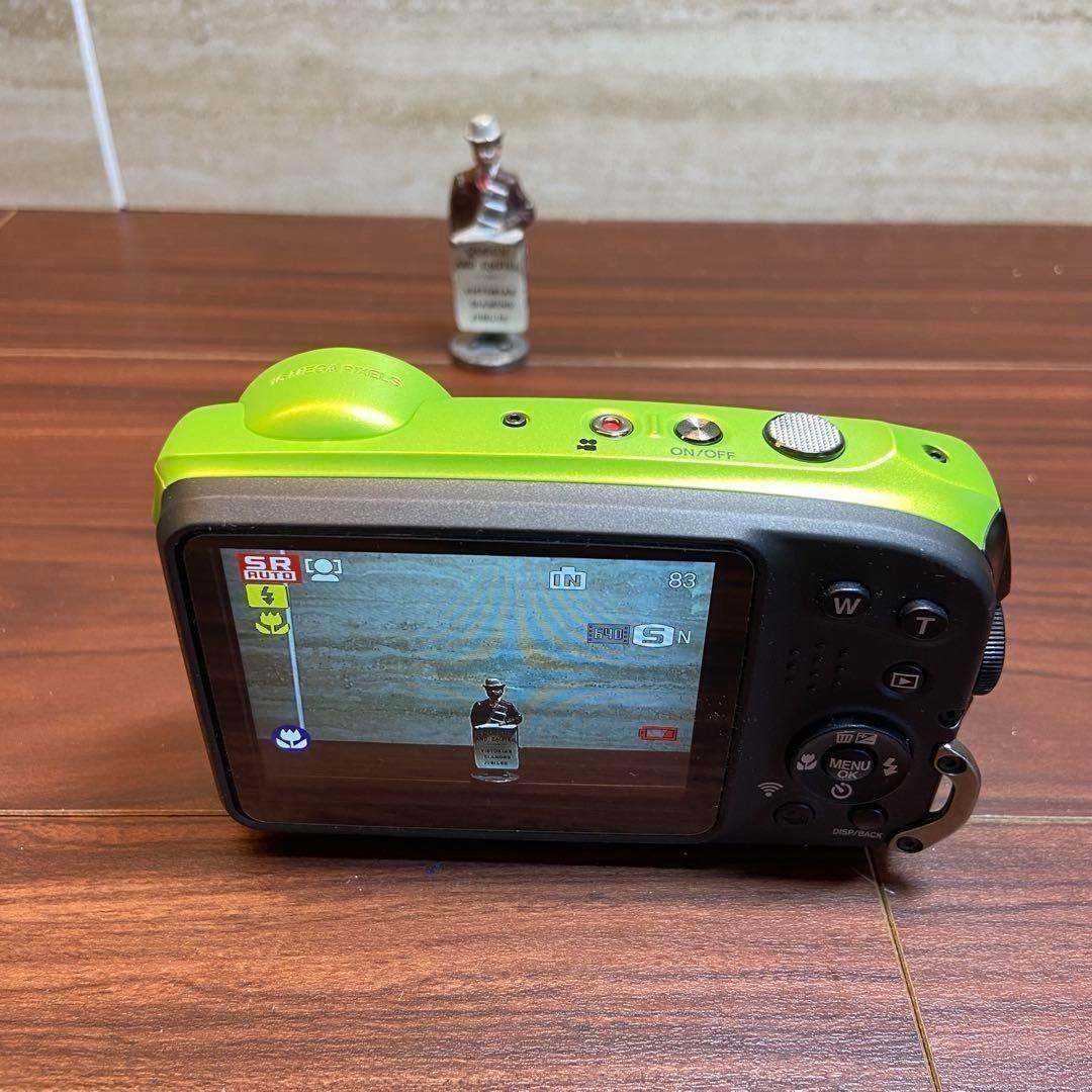 FUJI FILM FinePix XP120 デジカメ ほぼ新品 3810