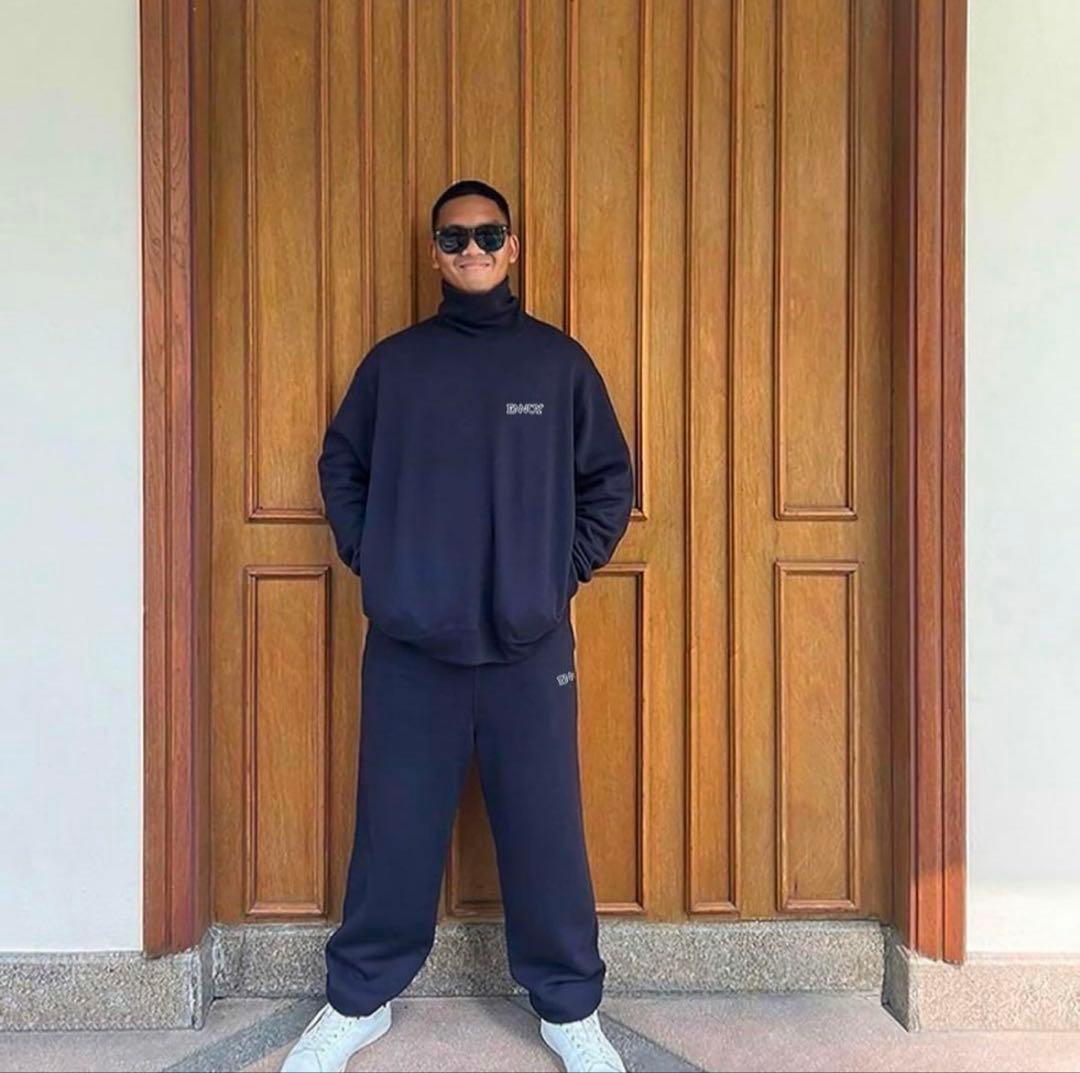 トップス ennoy ELECTRIC LOGO TURTLENECK SWEAT