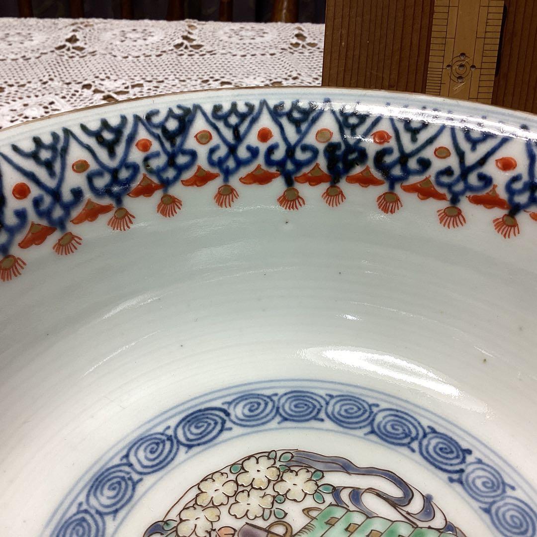 k38 古い伊万里焼の鉢　　錦手　　1個