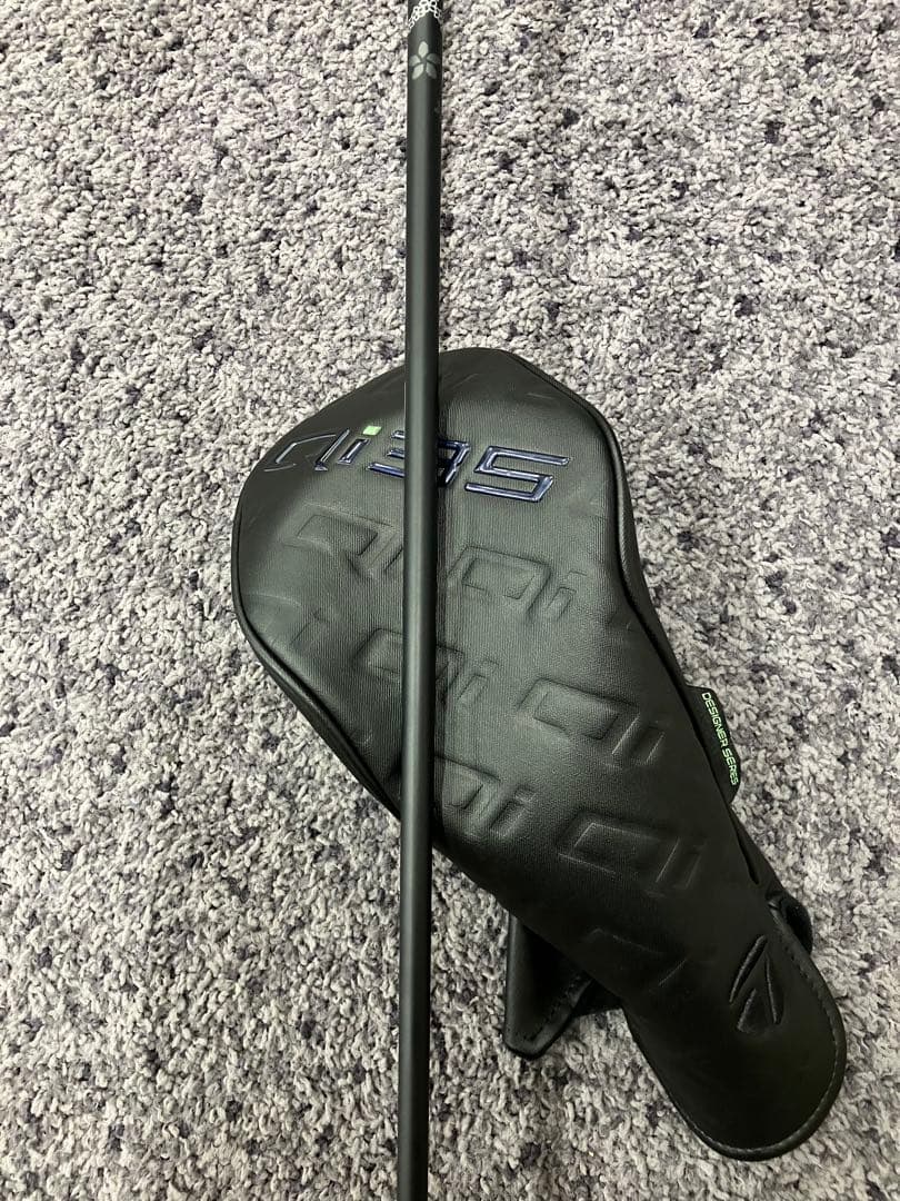 美品　テーラーメイドQI35 デザイナーズブラック10.5° TM 60-S