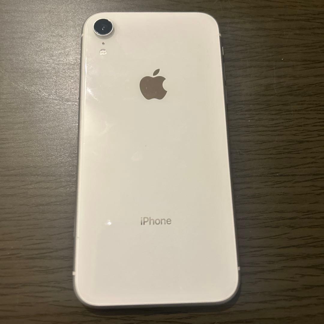 iPhone XR 64GB ホワイト