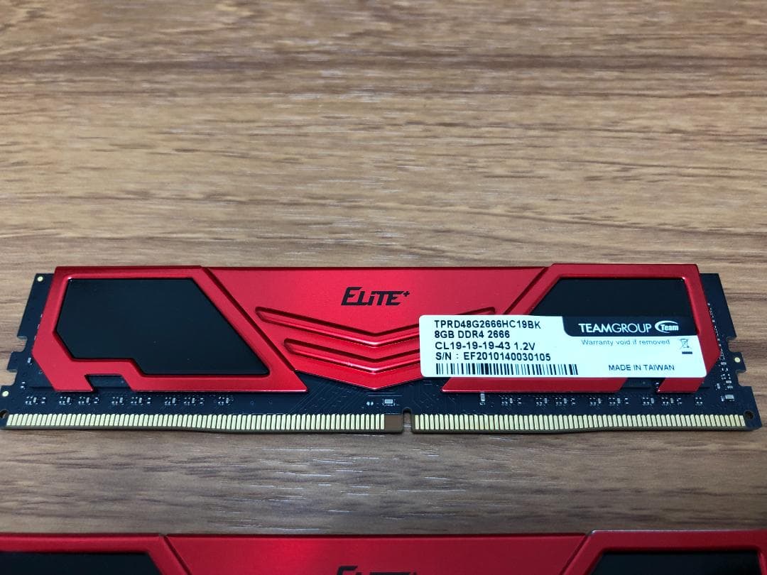 Team DDR4 2666MHz 16GB(8GBx2) デスクトップ用メモリ