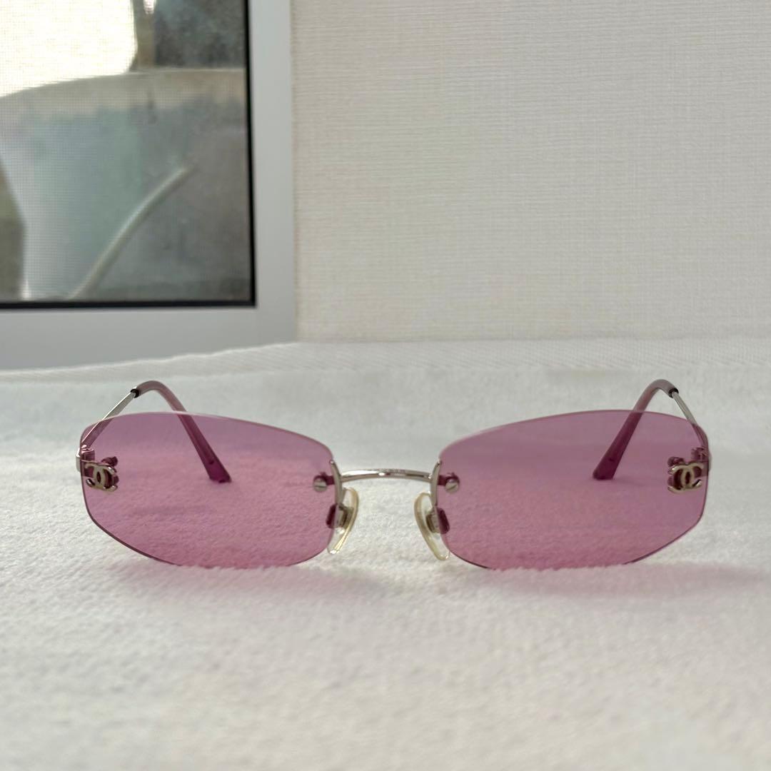 極美　CHANEL シャネル　パープル　リムレス　サングラス　アイウェア