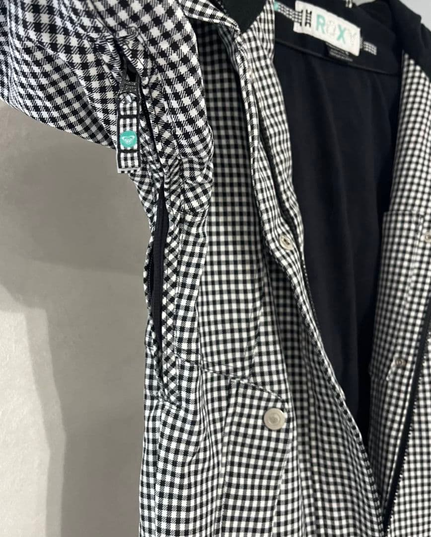 muccです 美品　スノーボード　ウェア　レディース　ROXY　ロキシー