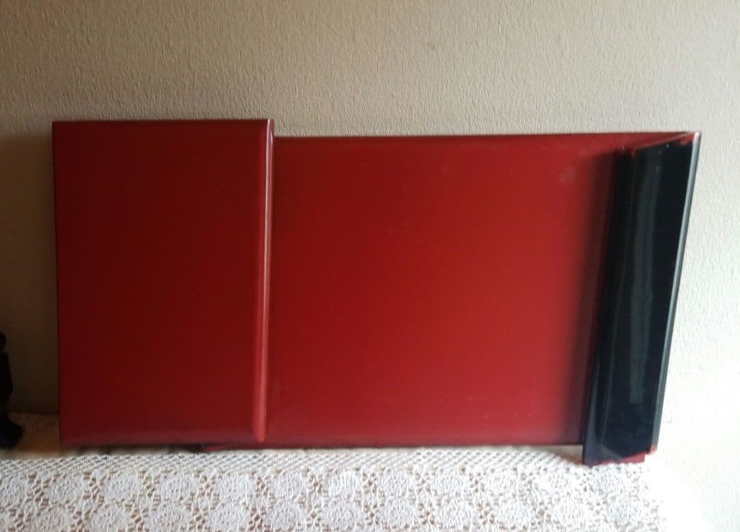 花台レア物落款いり根来塗　巻絹型卓