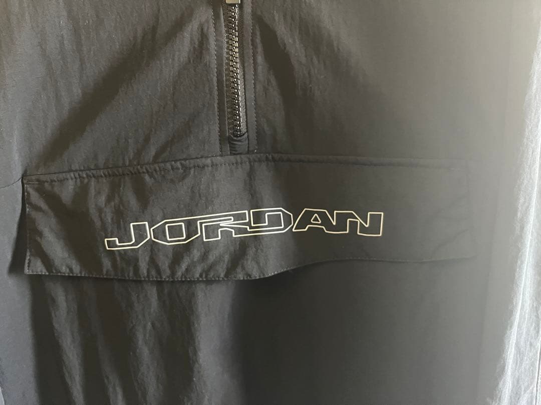 ○美品○Jordan ブラック ハーフジップナイロンジャケットM