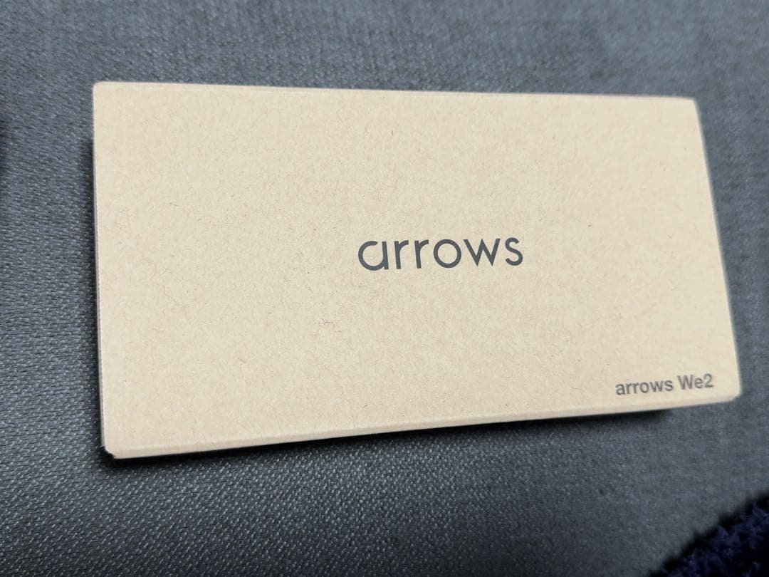 arrows We2 F-52E SIMロック解除済 docomo版