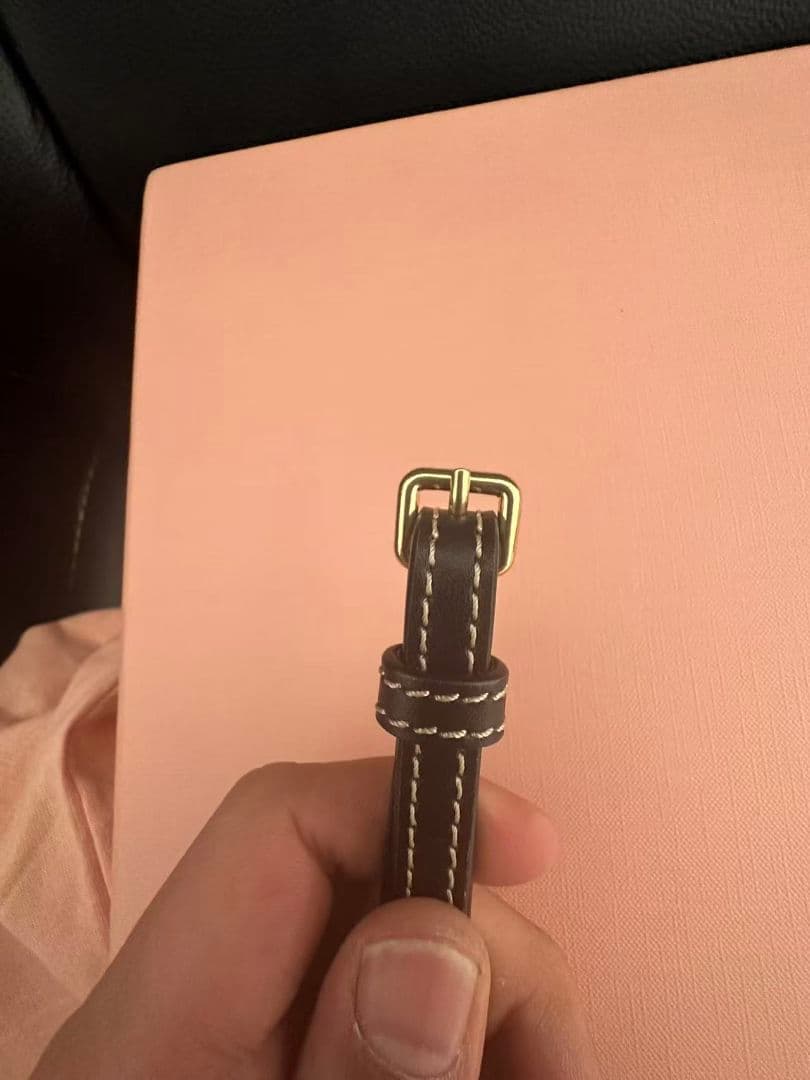 miu miu ブラックショルダーバッグ