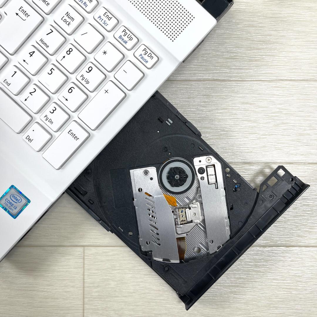 NEC i3 新品SSD256 メモリ8 Windows11 ノートパソコン