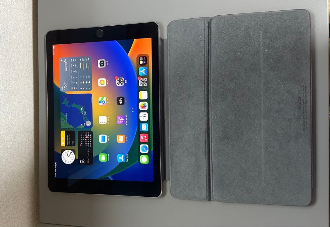 iPad Pro 9.7インチ 32GB Wi-Fi ＋ スマートキーボード