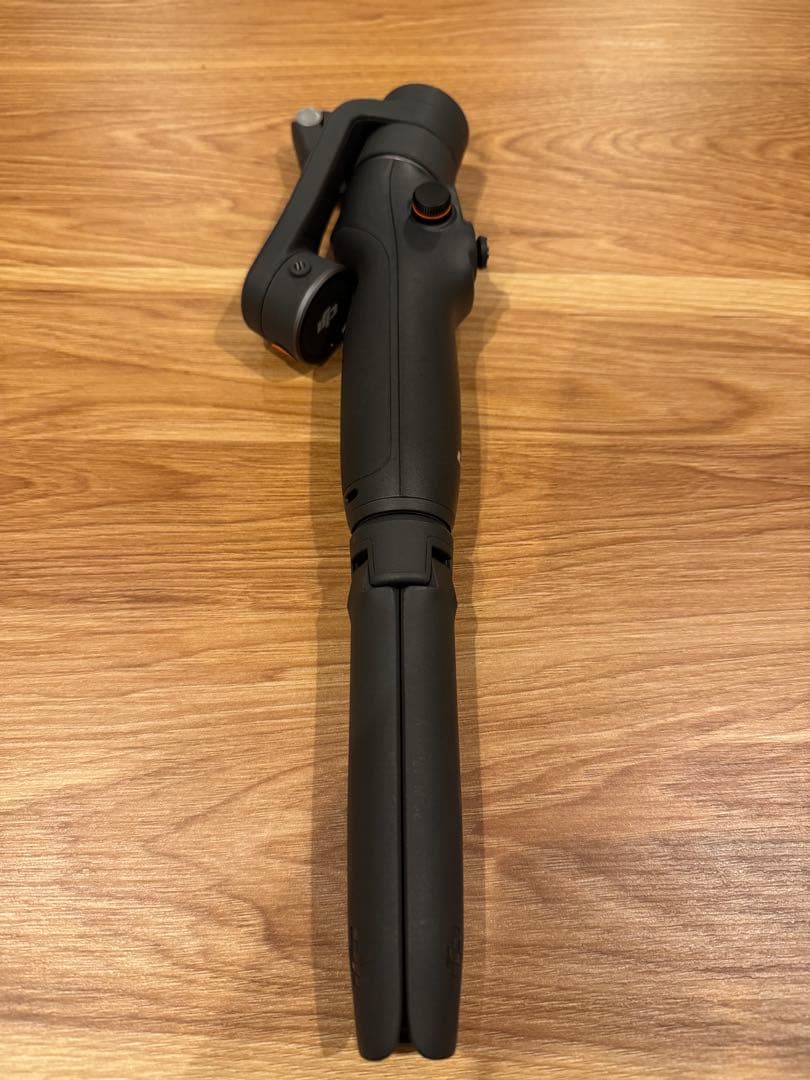 【美品】DJI Osmo Mobile 6 スマートフォン　ジンバル