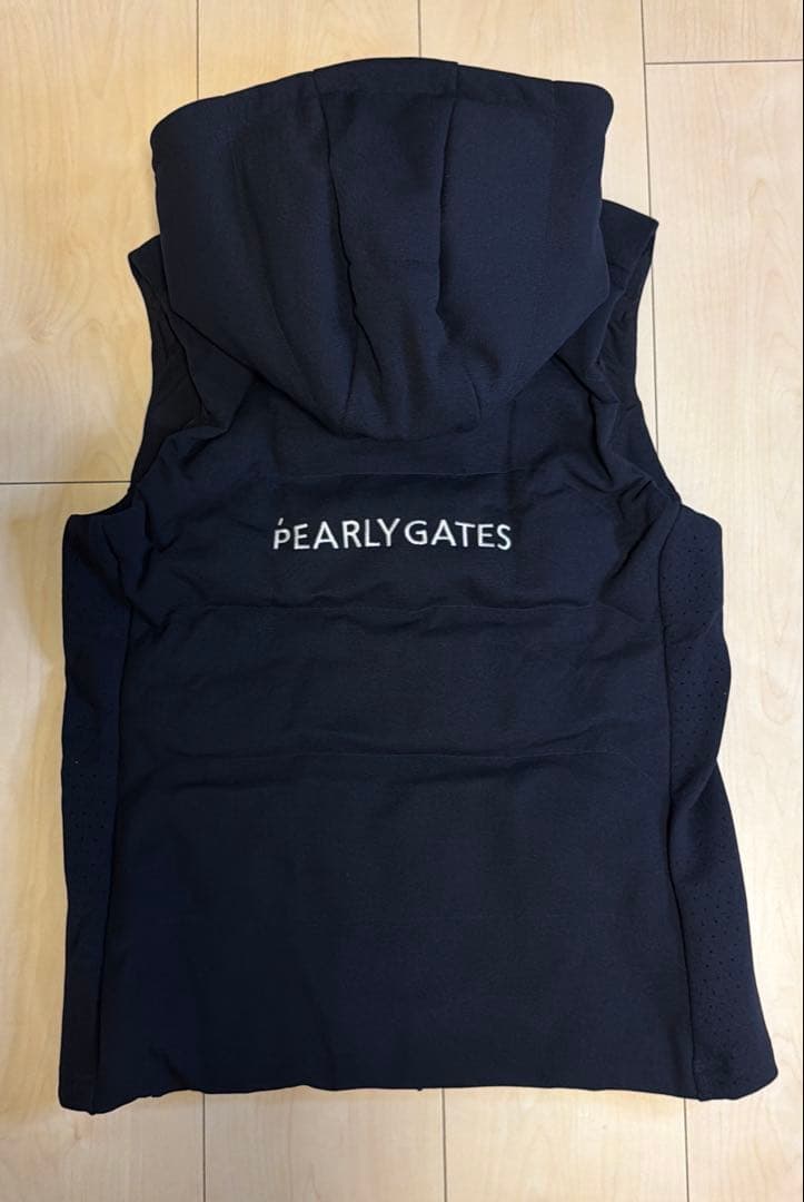 【新品・未使用】パーリーゲイツレディース ダウンベスト　フード付き　ネイビー