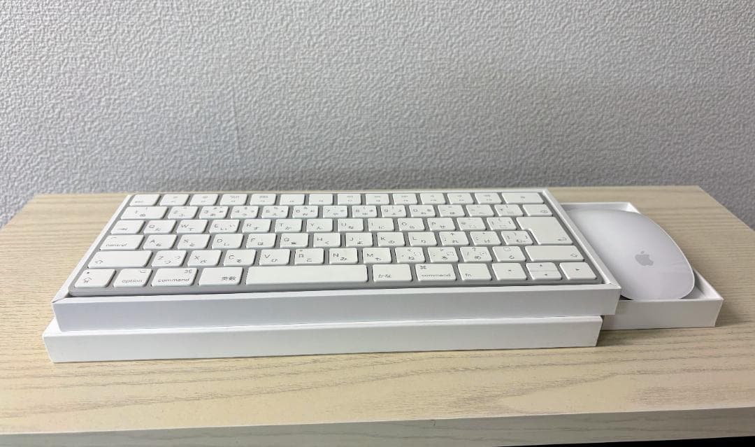 Mac mini MXNF2J/A 本体＋キーボード＋マウス