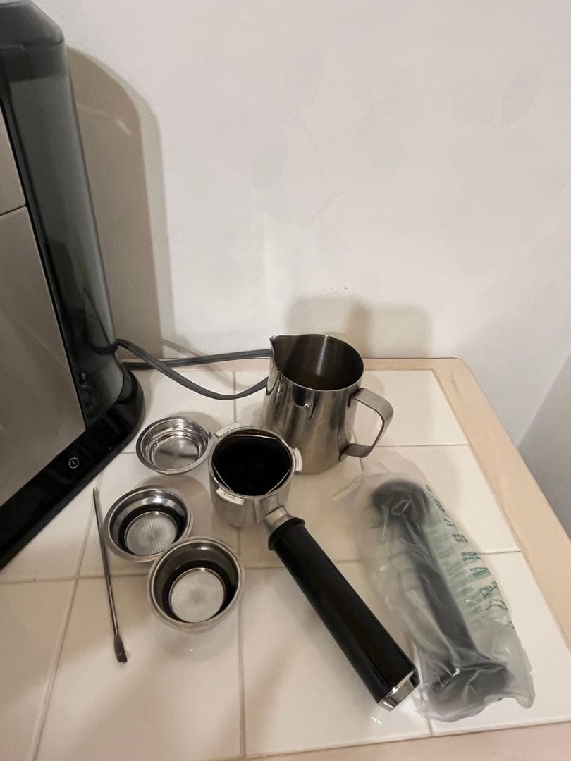 DeLonghi デロンギ テディカ　エスプレッソカプチーノマシン+おまけ