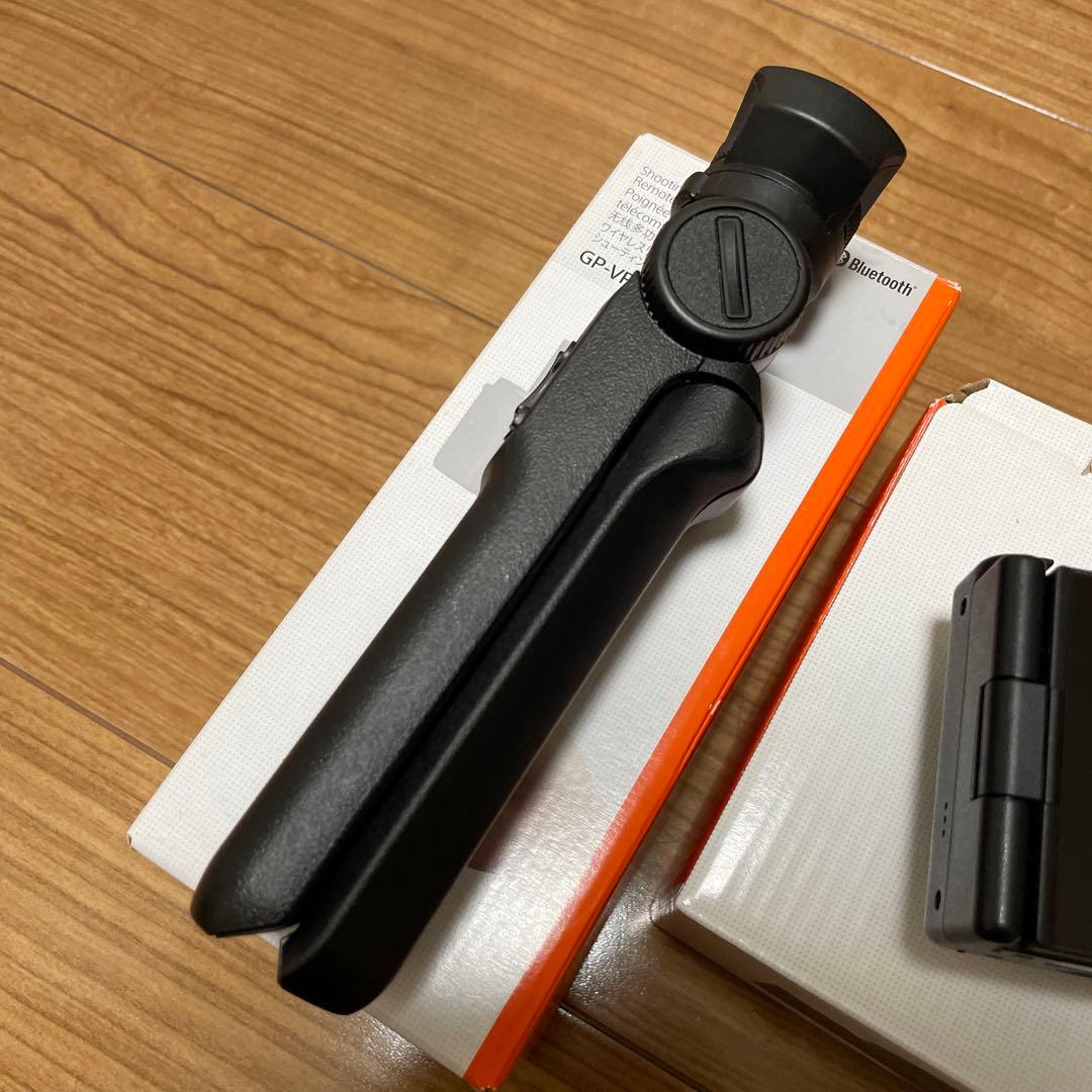 【美品】SONY VLOGCAM ZV-1F & シューティンググリップ セット