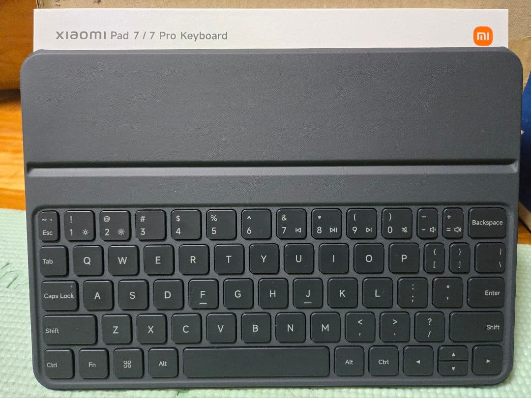 【美品】Xiaomi Pad 7 + 純正Keyboard フィルム貼付済