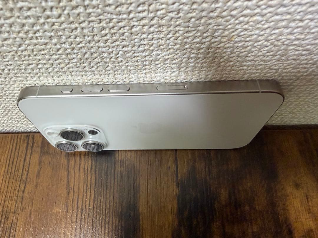 iPhone 15 Pro 256GB 本体+箱+付属品