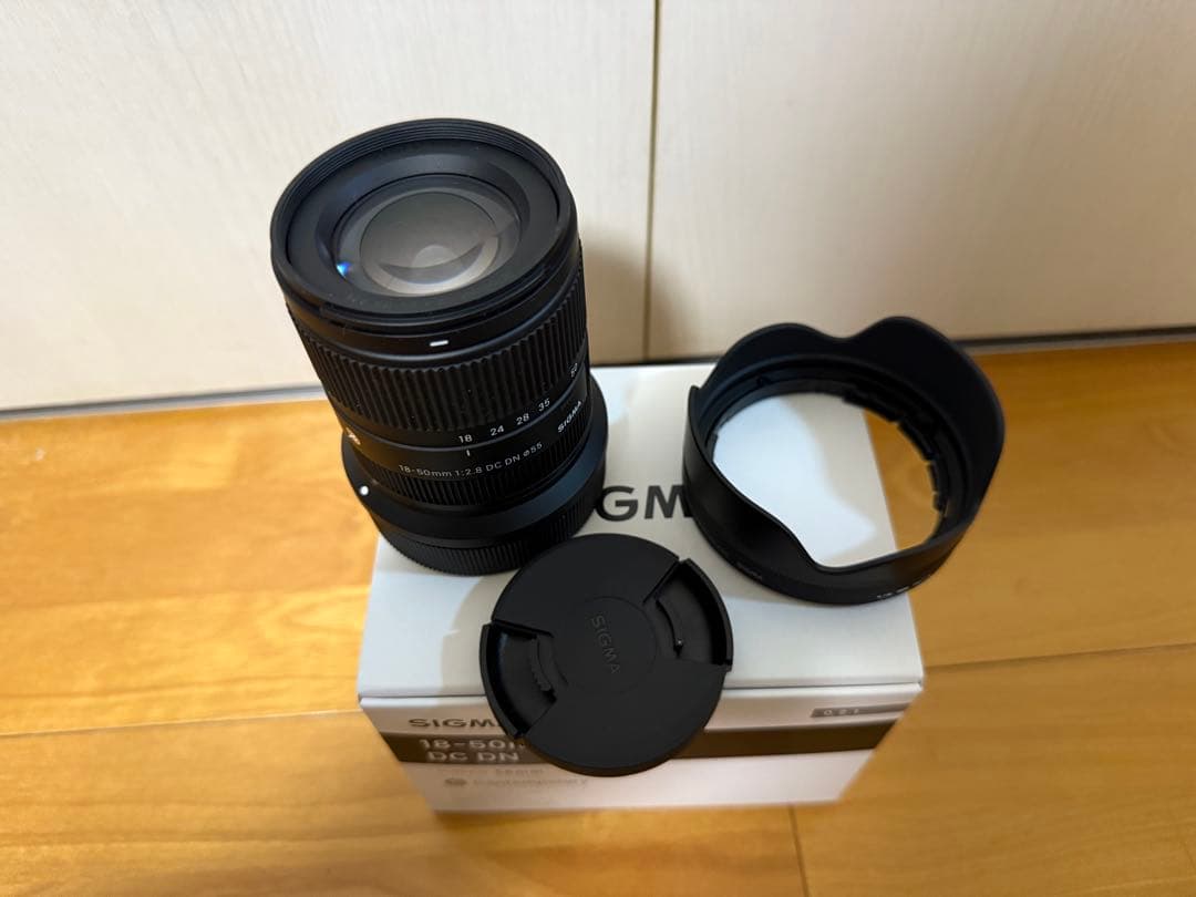 SIGMA 18-50mm F2.8 DC DN キヤノンRFマウント　美品