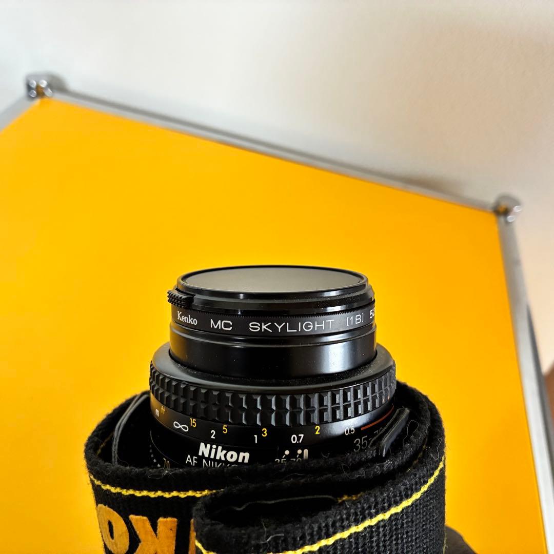 Nikon 一眼レフカメラ Nikkorレンズ付き