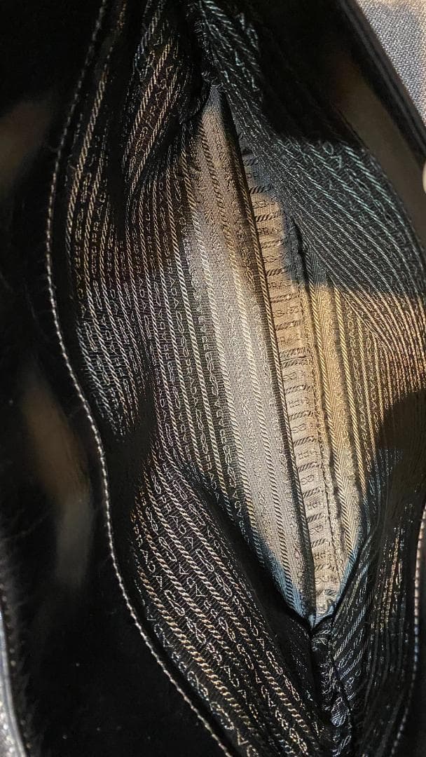 PRADA ビジネスバッグ ブリーフケース オールレザー　黒