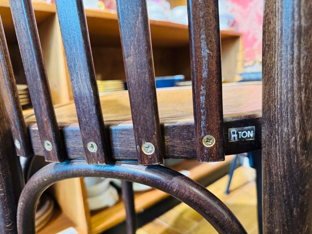 B8017【トン】 TO-63 DARK　ベントウッドチェア