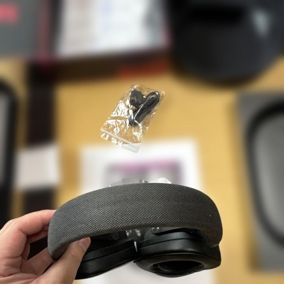 富*助様 YH-L700 ワイヤレスヘッドホン ブラック