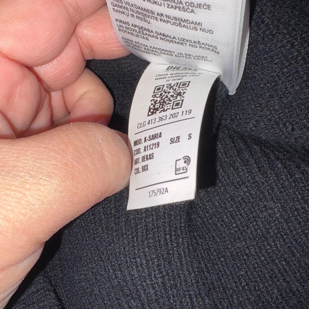 Diesel ディーゼル　袖　ルーズフィット　セーター　ロゴ刺繍　セーター　黒