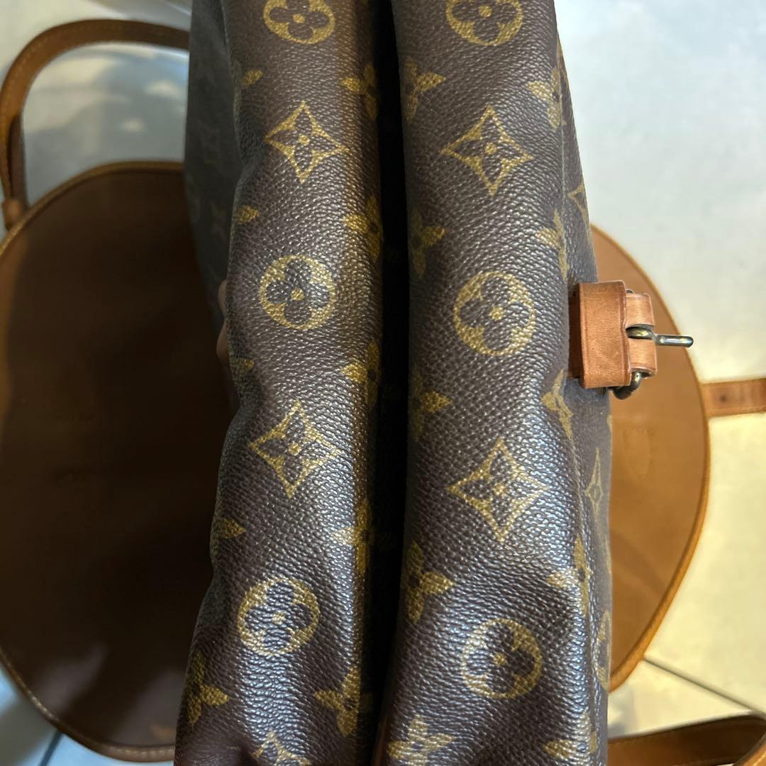 Louis Vuitton ソミュール　中型ショルダーバッグ ブラウン