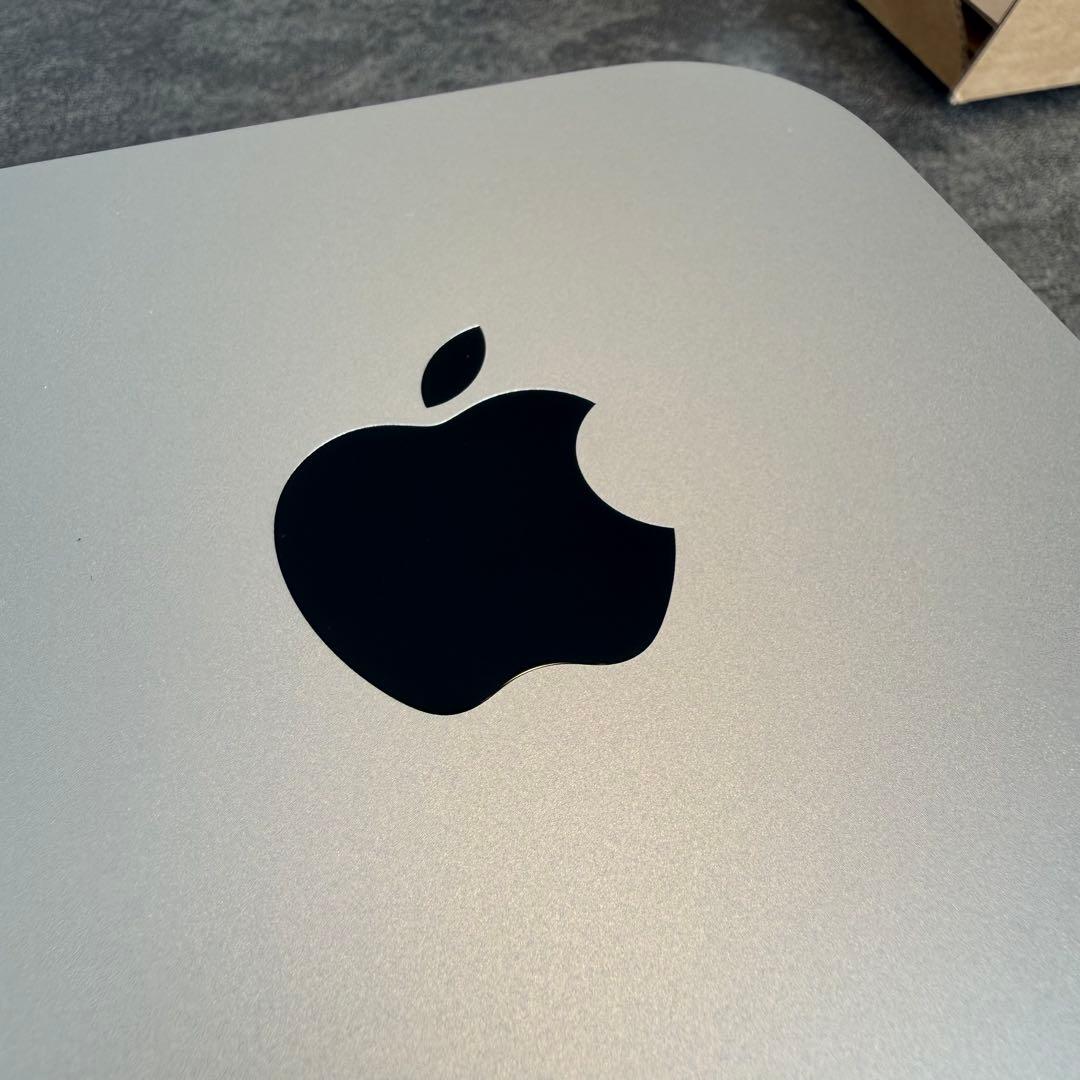 【ほぼ未使用】 Apple M4チップ搭載Mac mini 本体