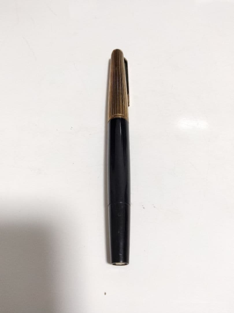 モンブラン Montblanc 227 万年筆 黒と金 14金 585