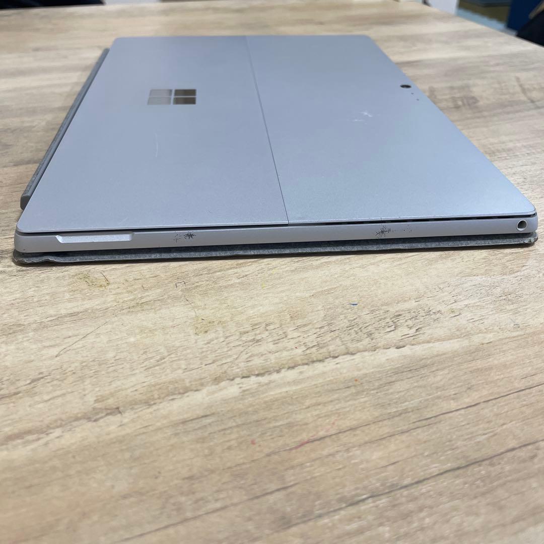 surface pro 5 メモリ:16GB SSD:512GB
